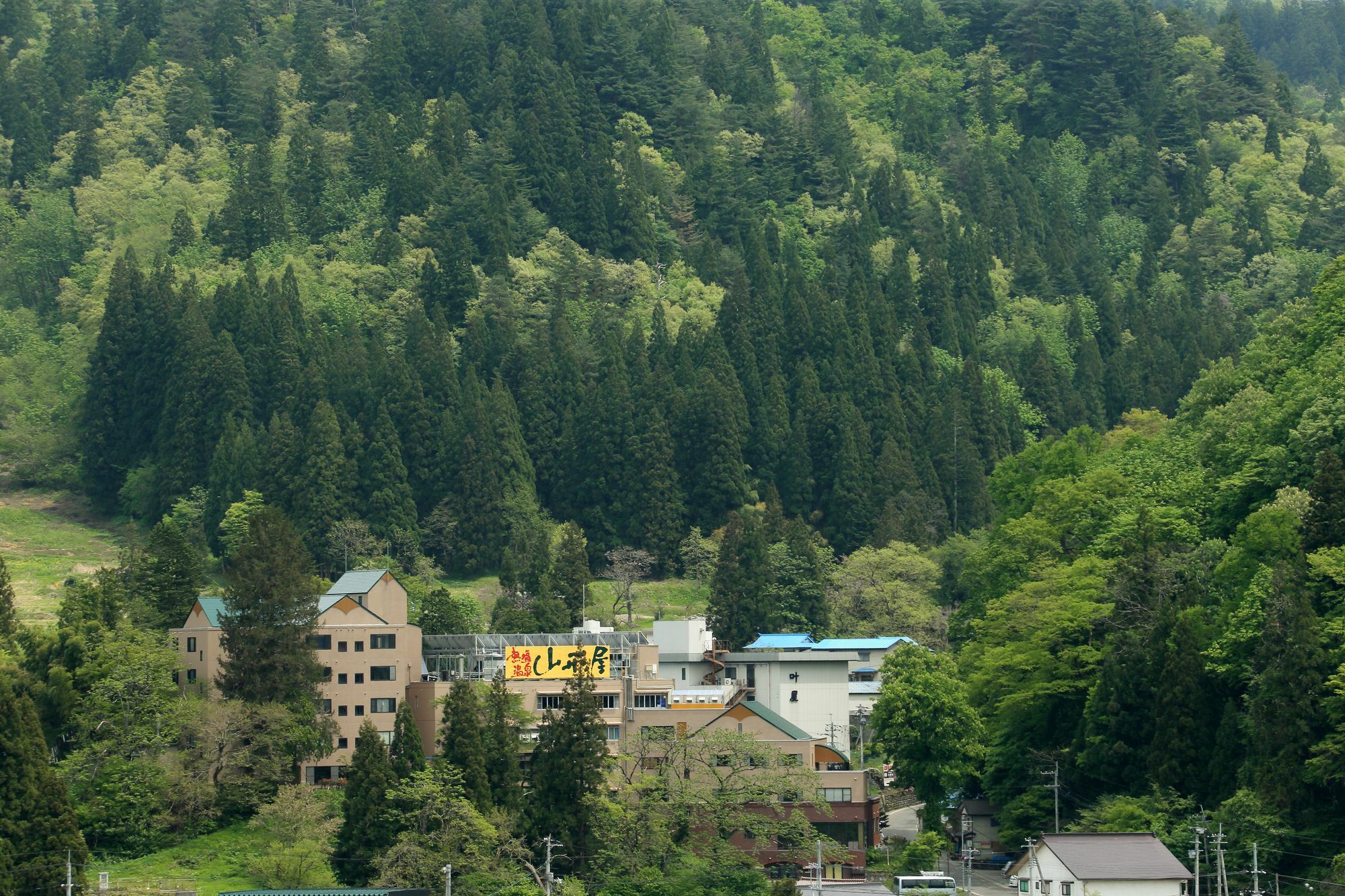 อัตสึชิออนเซน ยะมะกะตะยะ Hotel Kitakata ภายนอก รูปภาพ